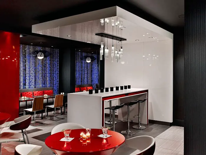Sonesta Philadelphia Rittenhouse Square 5