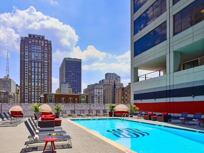 Sonesta Philadelphia Rittenhouse Square 5