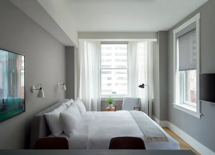 ROOST Rittenhouse 5