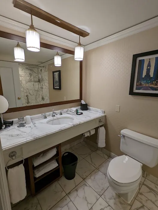 The Westin Philadelphia 5