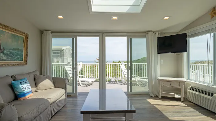 Sea Crest Resort 4