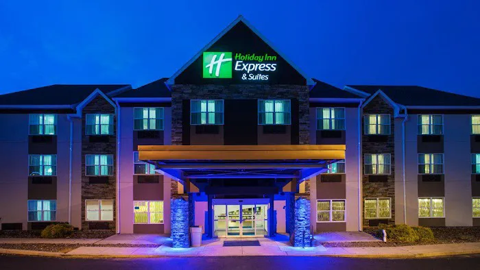 Holiday Inn Express & Suites Wyomissing by IHG 4