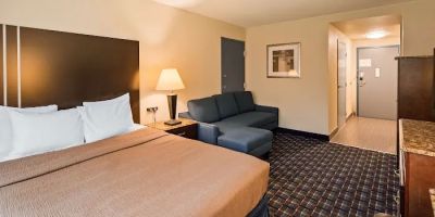 Best Western Plus Reading Inn & Suites