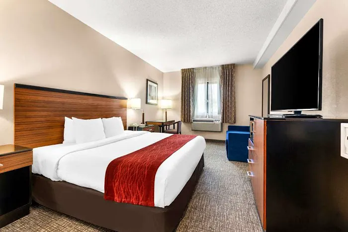 SureStay Plus by Best Western Reading North 4