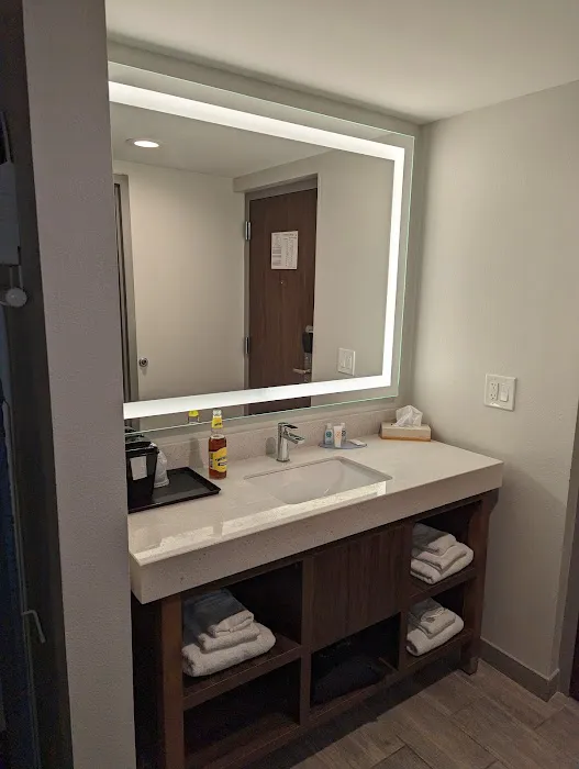 Comfort Inn & Suites Wyomissing/Reading 4