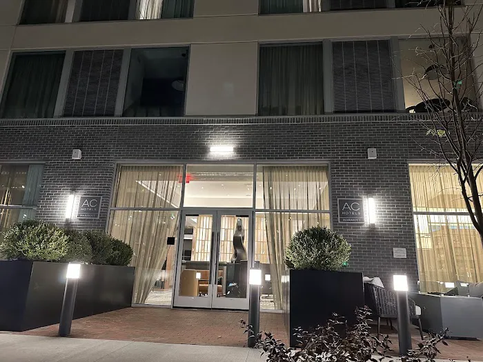 AC Hotel Newtown Square 4