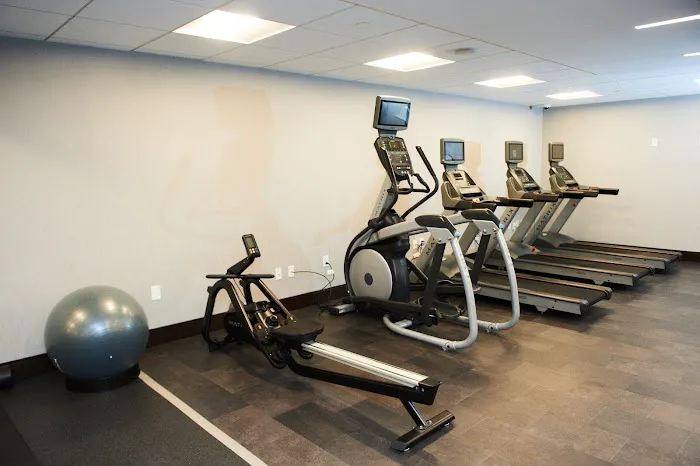 Holiday Inn & Suites Philadelphia W - Drexel Hill by IHG 4