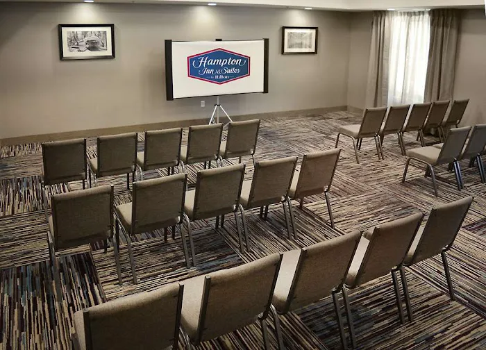 Hampton Inn & Suites Philadelphia/Media 4