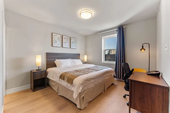 4211 Suites 5