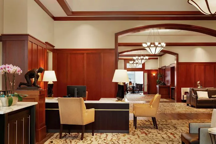 The Inn at Penn, a Hilton Hotel 5