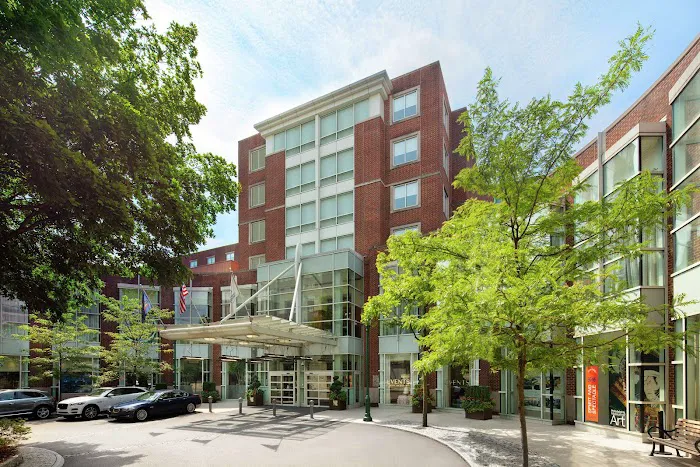 The Inn at Penn, a Hilton Hotel 5