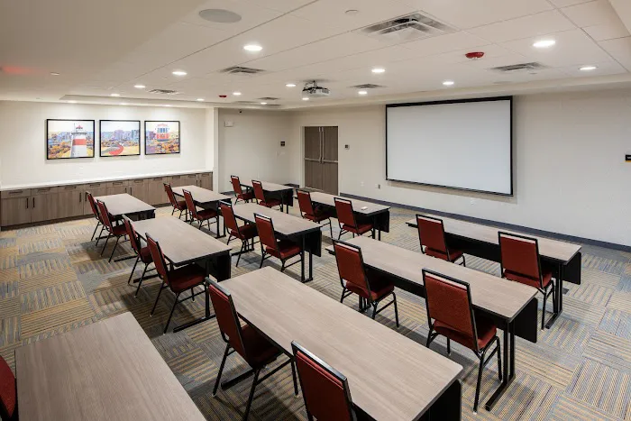 Home2 Suites by Hilton East Haven New Haven 5