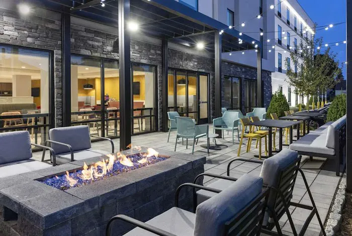 Home2 Suites by Hilton East Haven New Haven 5