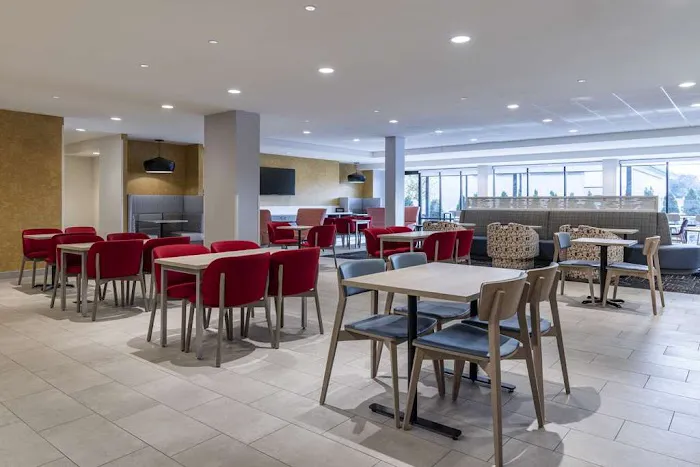 Home2 Suites by Hilton East Haven New Haven 5