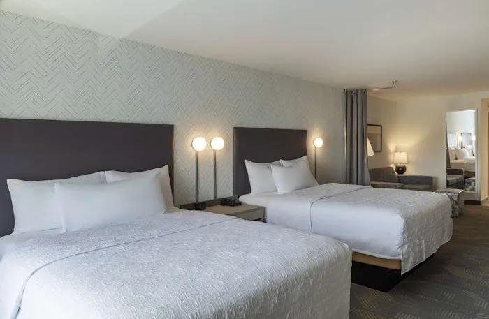 Home2 Suites by Hilton East Haven New Haven 5