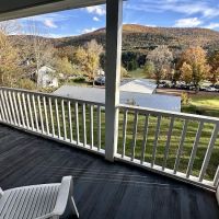Christman's Windham House ico