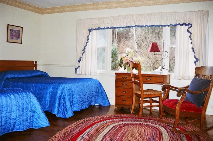 Winter Clove Inn 4