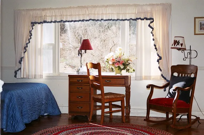 Winter Clove Inn 4