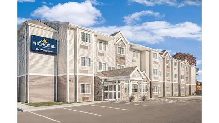 Microtel Inn & Suites by Wyndham Binghamton 4