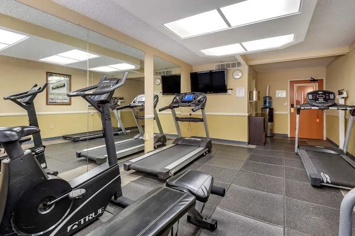Quality Inn & Suites Vestal Binghamton near University 4