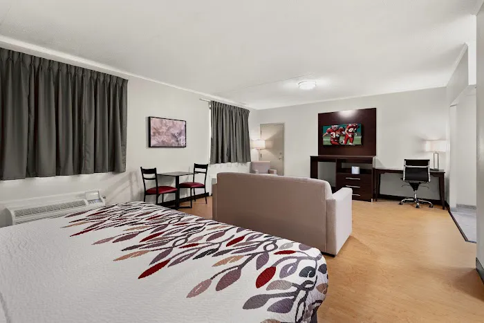 Red Roof Inn Norwich 4