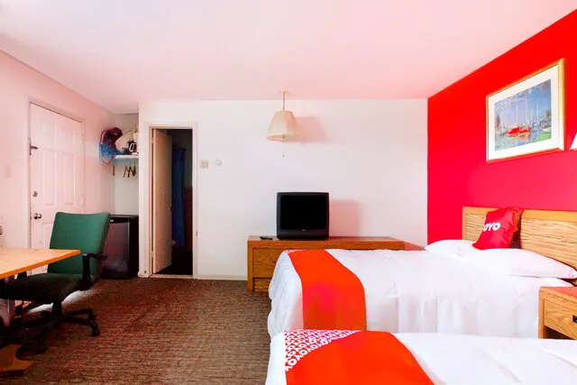 OYO Hotel Dalton PA I-81 4