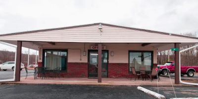 OYO Hotel Dalton PA I-81
