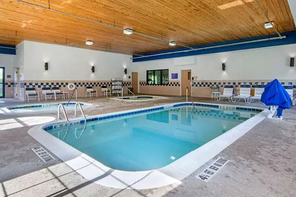Comfort Inn & Suites Cooperstown / Milford 4