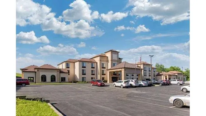 Comfort Inn & Suites Cooperstown / Milford 4