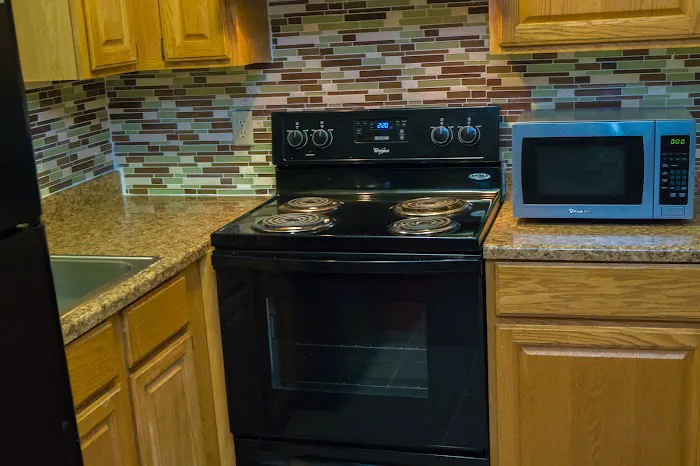 Sullivan Trail Inn & Suites 4