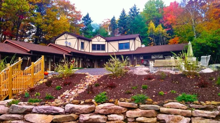 Lake Harmony Inn 4