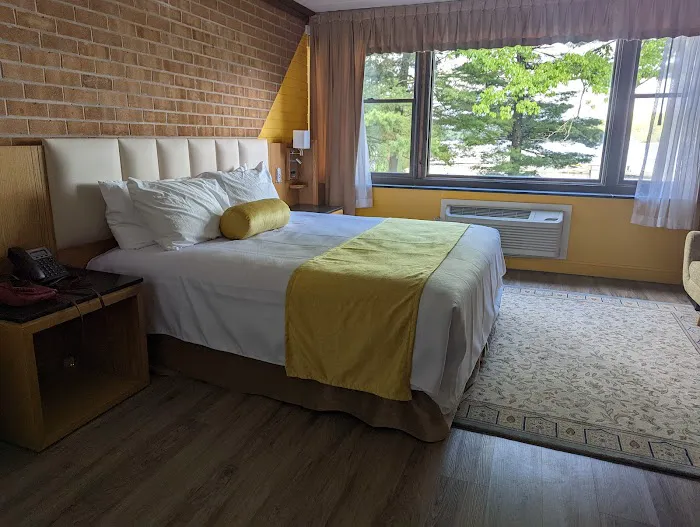 Split Rock Lodge 4