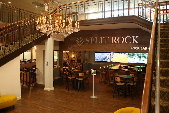 Split Rock Resort 4