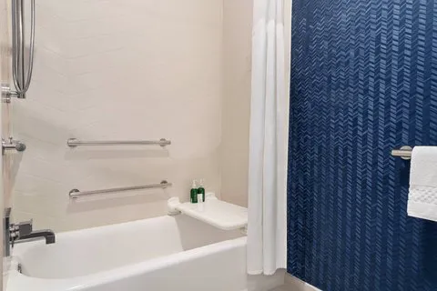 Fairfield Inn Scranton 4