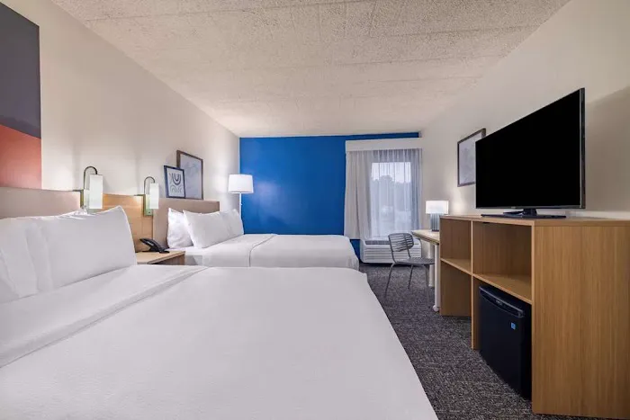 Spark by Hilton Clarks Summit 4
