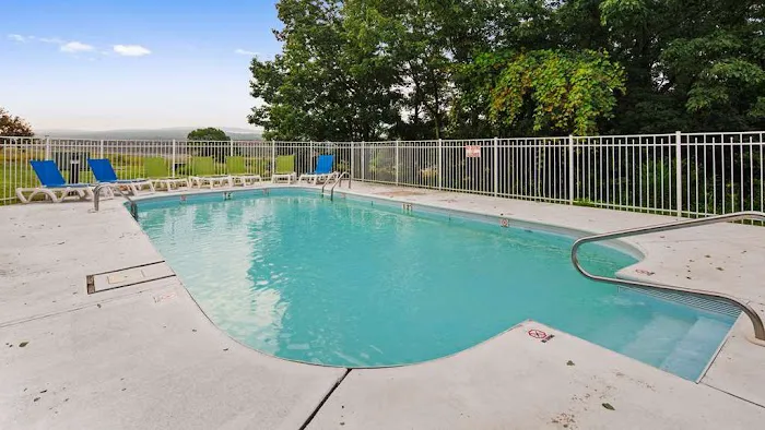 Best Western Plus Wilkes Barre-Scranton Airport Hotel 4