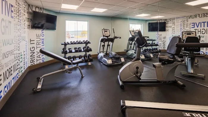 Best Western Plus Wilkes Barre-Scranton Airport Hotel 4