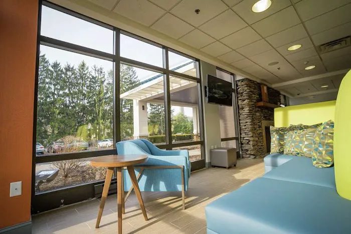Hampton Inn Clarks Summit 4