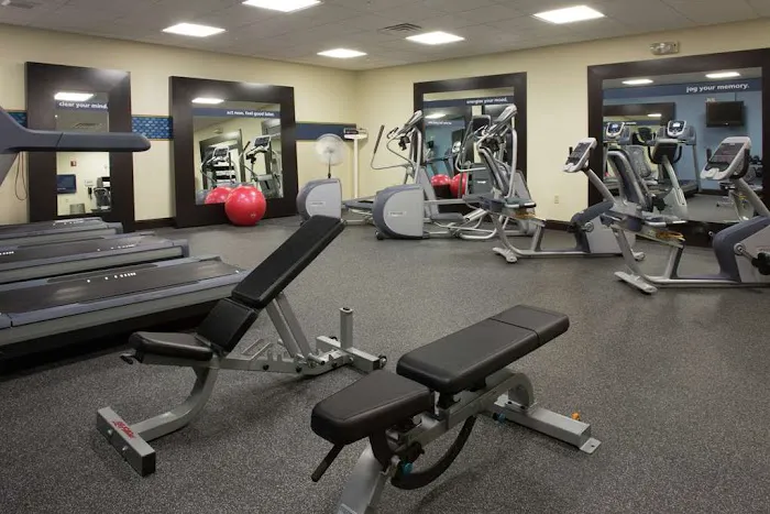 Hampton Inn Clarks Summit 4