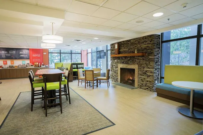 Hampton Inn Clarks Summit 4