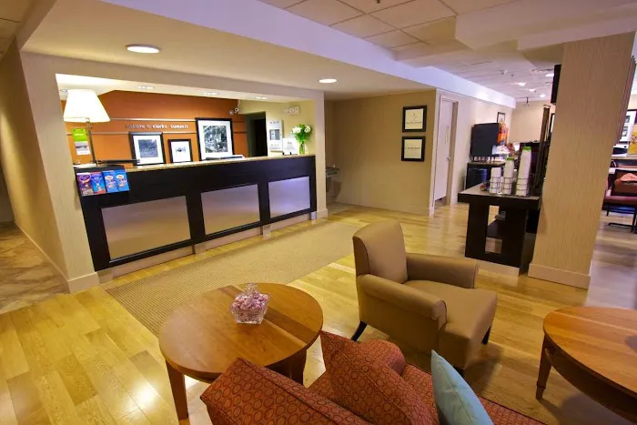 Hampton Inn Clarks Summit 4