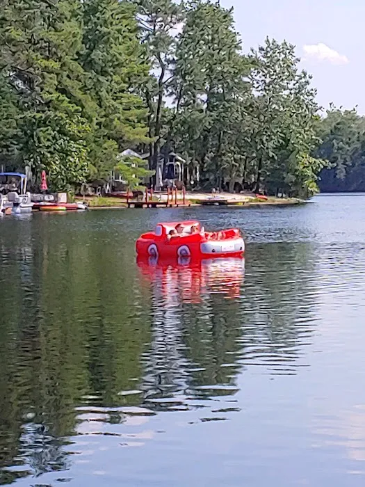 Belhaven Lake RV Resort 4