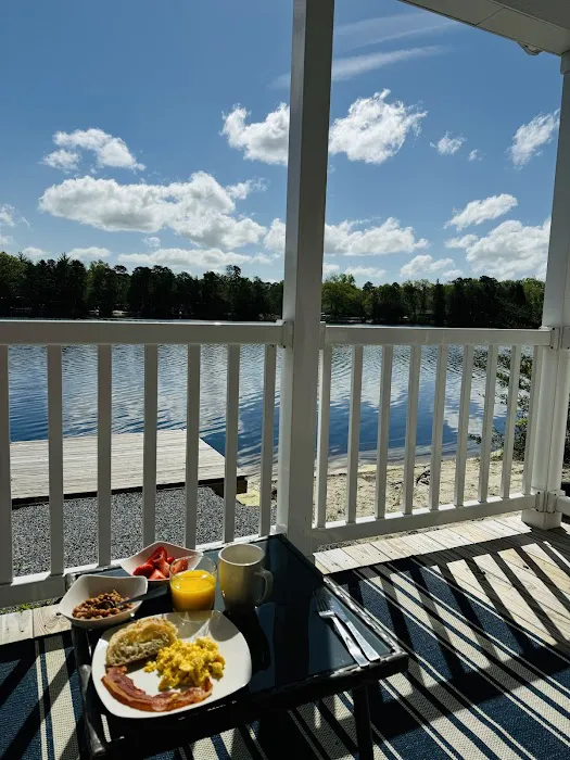 Belhaven Lake RV Resort 4