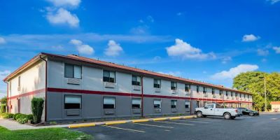Red Roof Inn & Suites Vineland - Buena