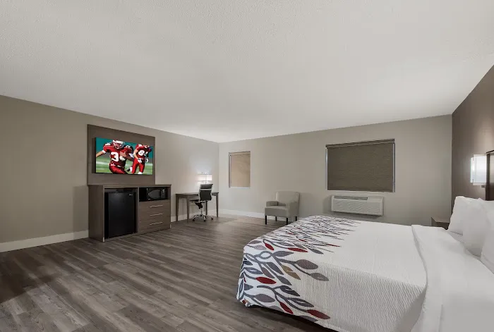 Red Roof Inn & Suites Vineland - Buena 4