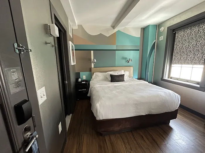 Fairfield Inn & Suites Philadelphia Downtown/Center City 5