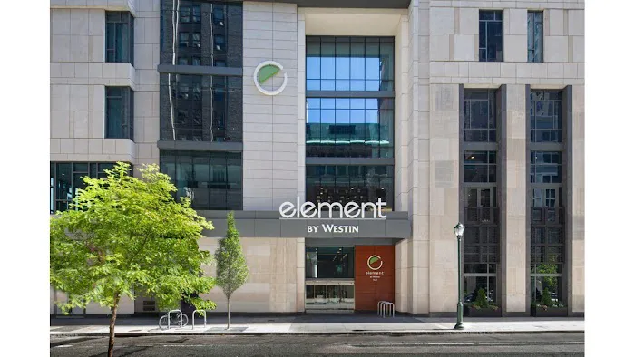 Element Philadelphia Downtown 5