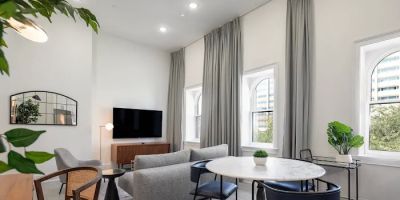 Sosuite at French Quarters - Rittenhouse Square