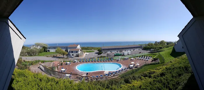 Beachcomber Resort 4