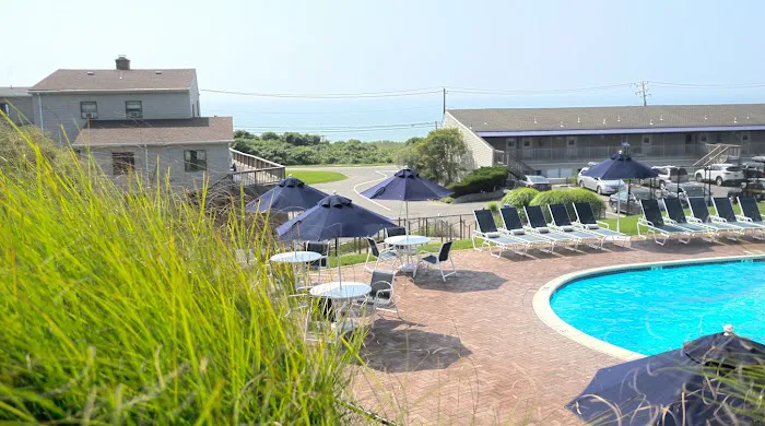Beachcomber Resort 4
